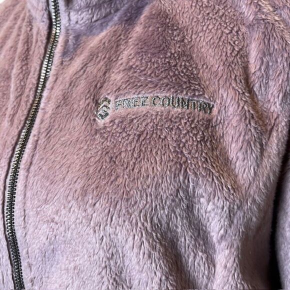 Free Country Fleece Fuzzy Jacket Plum Zip Pockets, Collar, Size Medium - Picture 3 of 12